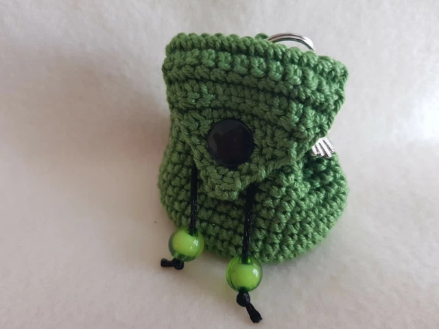 Schlüsselanhänger Rucksack Rucksäckchen gehäkelt Handarbeit Handmade