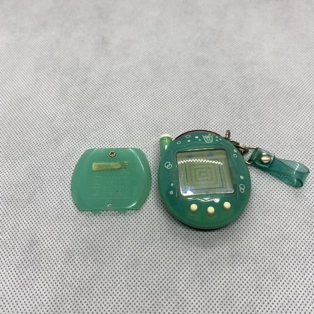 TAMAGOTCHI CELEBRATION MOBILE KaiTwo Tamagotchi Plus Melon Soda 2005