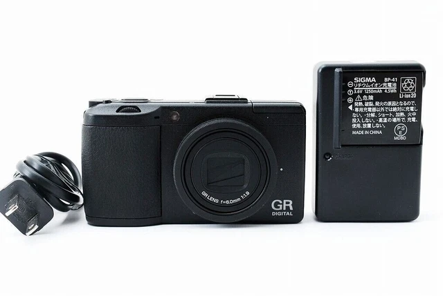 Ricoh GR III Compact Digital Camera 10.0MP 6.0mm F 1.9 Lens From Japan 9