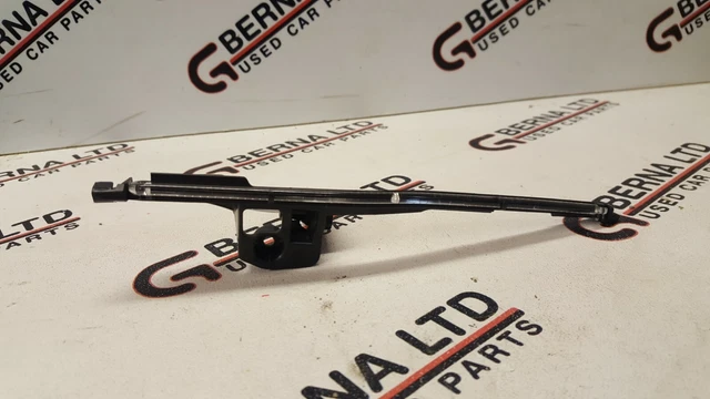 Maclean - Supporto Universale Per Griglie Di Ventilazione E Fessure Per Cd Dal Famoso Modello Maclean Bracket Mc 734