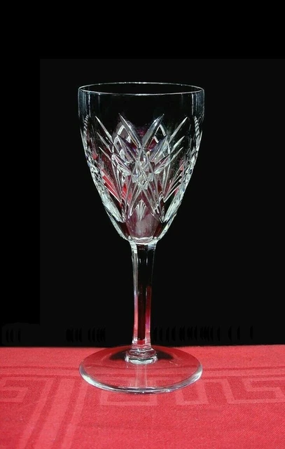 12 Gobelets à Vin En Verre Taillé Baccarat France - Modèle Florence - Occasion