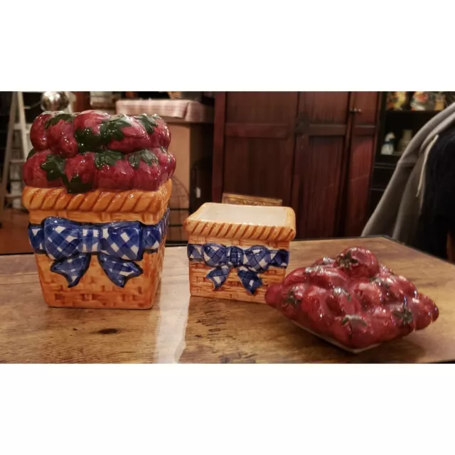 Vintage Ceramic utensil holder and matching trinket box with lid