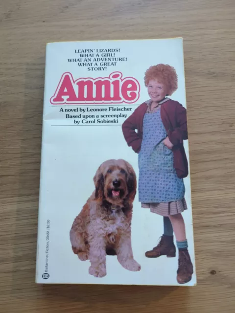 Annie"" Guión; Novela de Leonore Fleischer; 1a Edición 1982