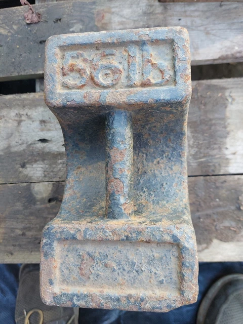 Avery Vintage 56lb ENTREGA DISPONIBLE * Tractor de entrenamiento con pesas de barro fundido