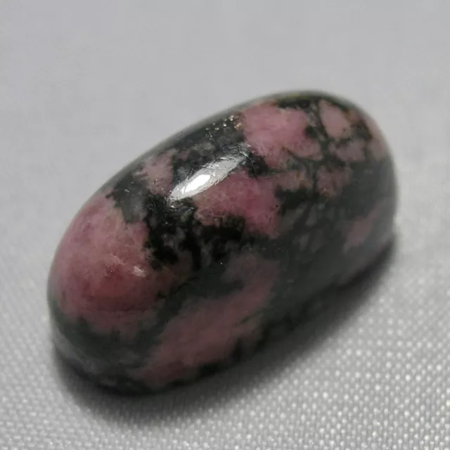 Véritable cabochon ovale rhodonite 32,5 ct 22,2 x 11,4 mm