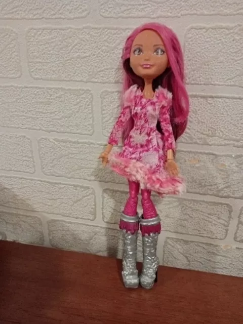 Ever After High Briar Beauty Epic Winter Fashion Doll