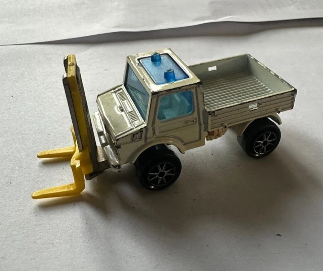 Majorette Série 200 Mercedes Unimog Air France N°215 – Miniature 1/60 – Blister Scellé