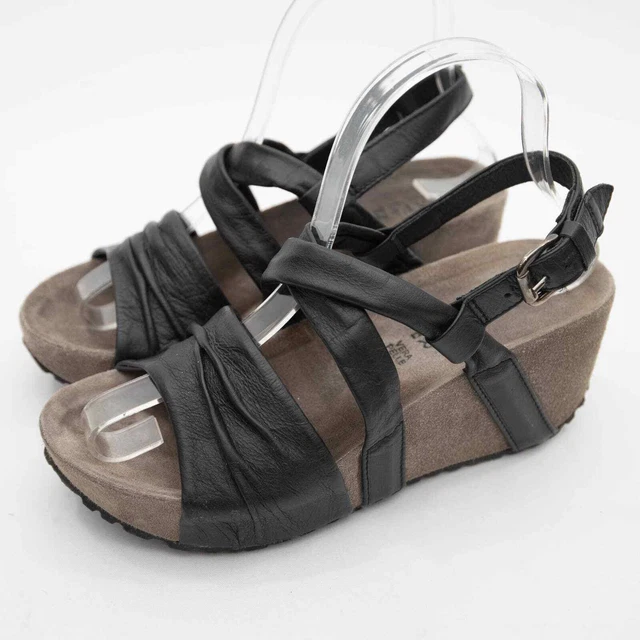 Cafe Noir Women's Black Leather Sandals Size 7