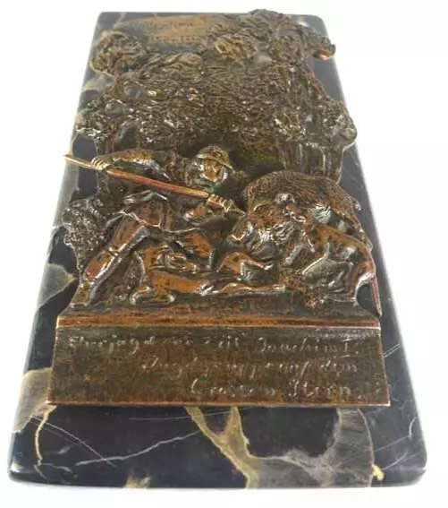 Papierhalter Relief Bronze Jagd Hund Wildschwein um 1900