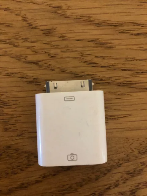 ORIGINAL GENUINE Apple iPad Camera Connection Kit (30-pin to female USB) A1358