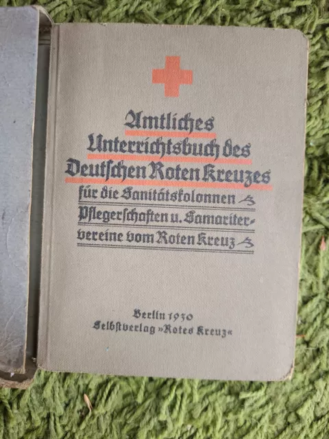 Amtliches Unterrichtsbuch des Deutschen Roten Kreuzes Berlin 1930