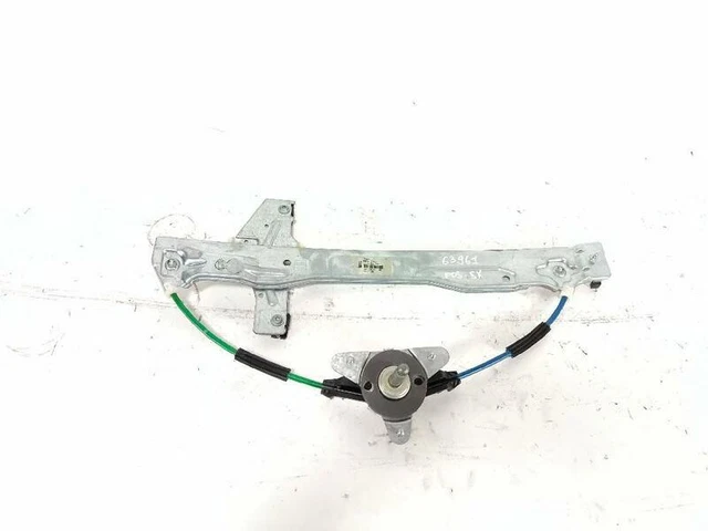 Écrou Cage Des Silent Bloc Arrière Des Bras Inférieur Arrière