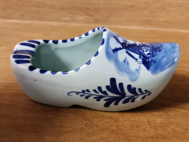 Delft Handpainted Porcelain mini Shoe clog Windmill Art Blue ashtray