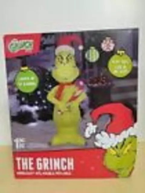 Dr Seuss The Grinch 4 FT Lighted Merry Christmas Inflatable w Bulb Yard Decor
