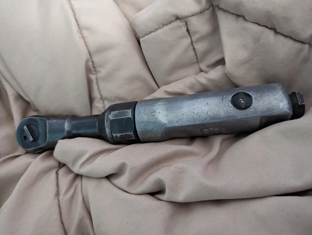 Ingersoll Rand Model IR 107 XP 3-8" Drive Air Ratchet Wrench see description