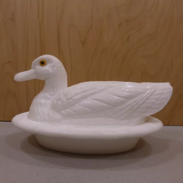 Vintage Westmoreland White Milk Glass Large Duck on Nest Covered Dish Wavy Base