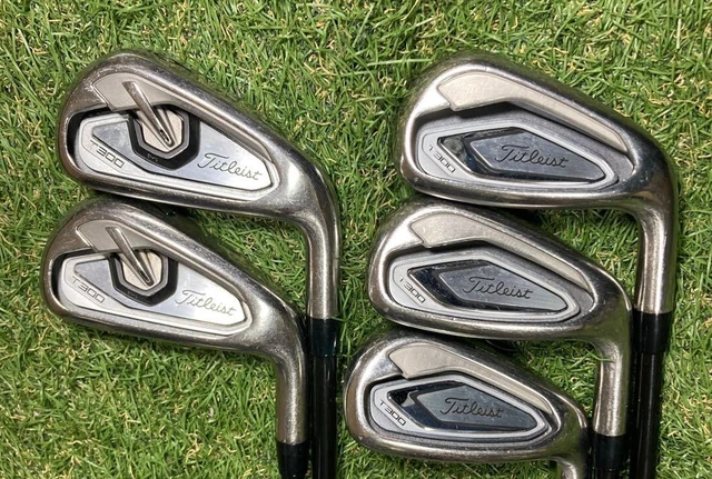 TITLEIST T300 IRON Set 5pcs 6-Pw Flex S Stiff KUROKAGE 60 TITLEIST T300 IRON Set 5pcs 6-Pw Flex S Stiff KUROKAGE 60