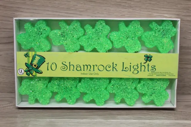 Vintage St. Patricks Day Melted Popcorn Plastic Shamrock Clover 10 String Lights