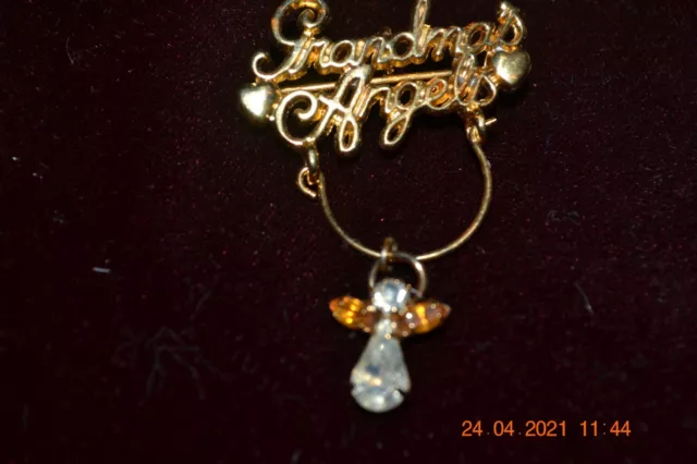 GRANDMAS ESTATE BEAUTIFUL charm holder for Necklace w/Angel Charm (#80)