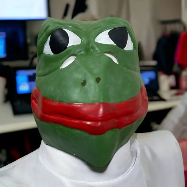 Pepe Frog KEK Great Awakening Anon Meme Latex Mask Halloween Party Costume