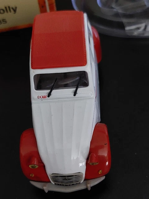 Lot De 2 Miniatures Citroën 2CV – Échelle 1/18 – LS Argentine – Rouge