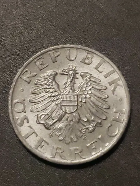 Austria 1968 5 groschen zinc 19mm circulated coins...