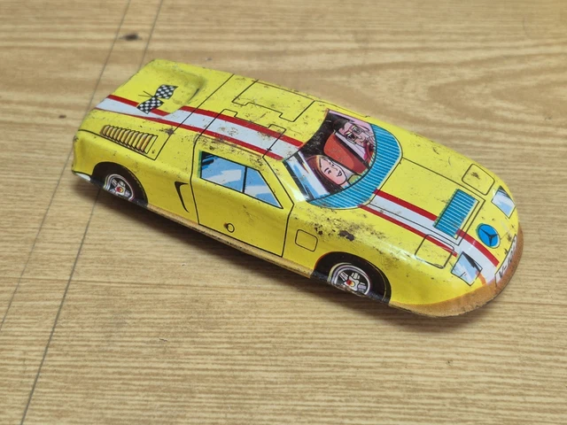 VINTAGE MERCEDES TIN CAR TOY NO. 15 Enamelledsheet