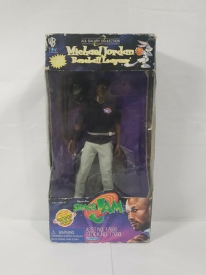 1996 warner bros looney tunes space jam michael jordan triple play figure set