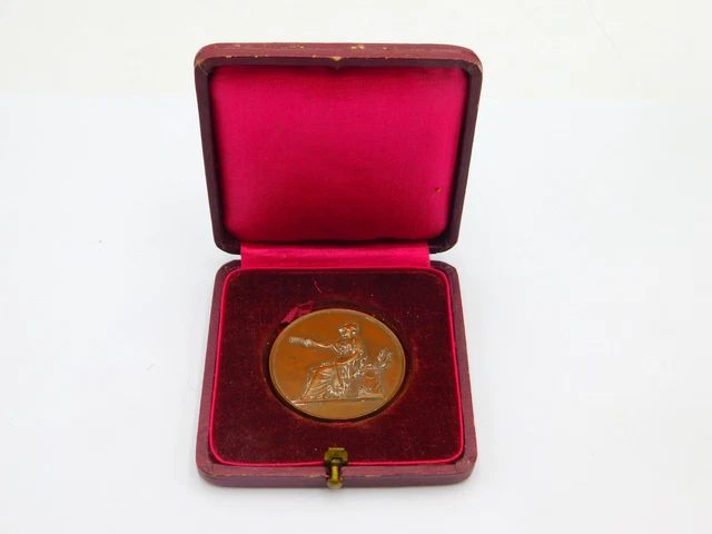 Ancienne médaille en Bronze