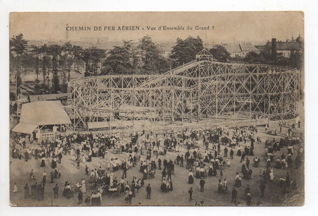Thémes MANEGES Foires Fetes foraines Attractions Le GRAND 8 Chemin de fer aérien