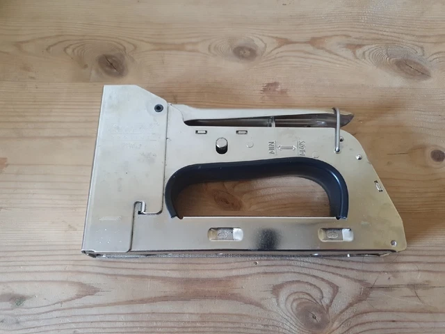 Rapid R34 PRO Pistola impilabile manuale resistente - prende 140 montanti 6 mm - 14 mm