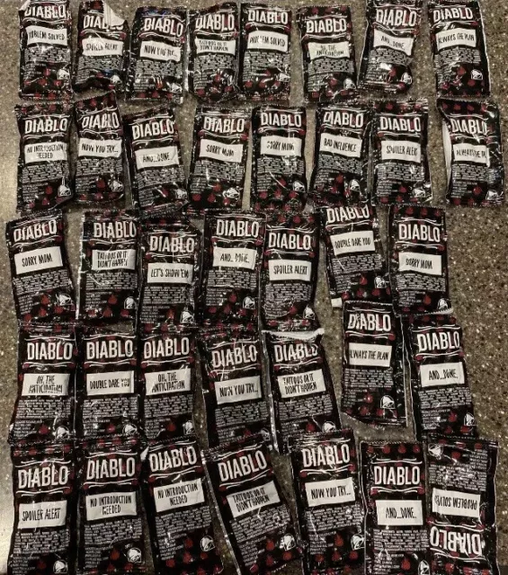 Lot of 40 Taco Bell hot sauce “DIABLO” Sauce Packets Various Sayings New Fresh