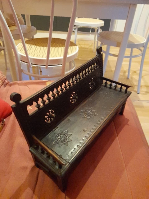 Banc coffre breton d'occasion - Ameublement