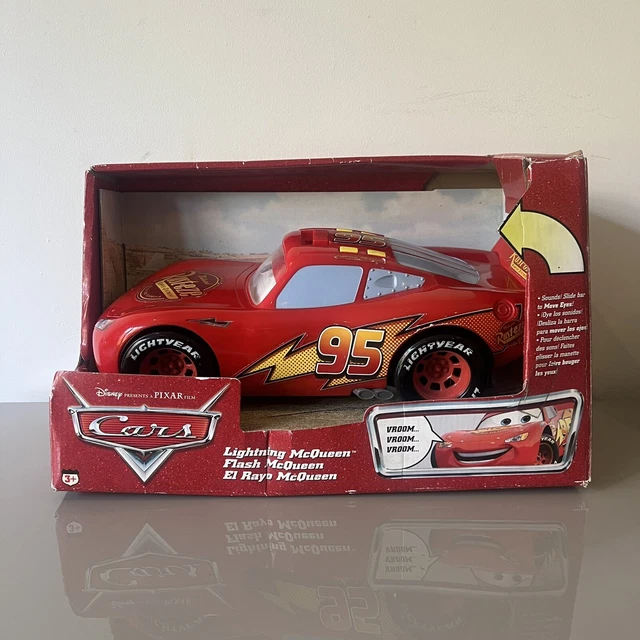 DISNEY PIXAR CARS Lightning McQueen Talks Sounds Lights Moving Eyes 14