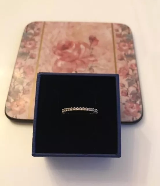 Silberfarbener Swarovski Ring Größe 52 / M mit rosa Steinen und Originaletikett 2