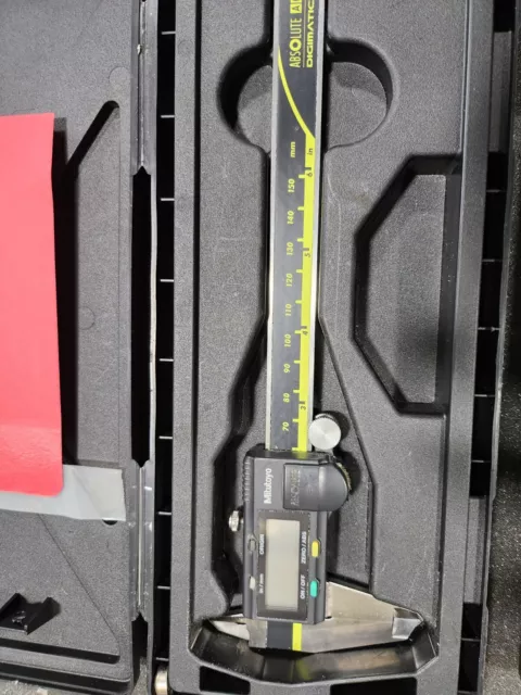 2 LOT Mitutoyo 500-196-30 (AOS) Absolute Scale 6" Digital Caliper with Case