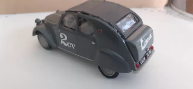 miniature 1/43 citroen 2cv malle bombée