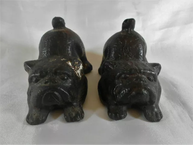 Superbe Paire De Sculpture / Figurine Chien " Bouledogue " En Bronze