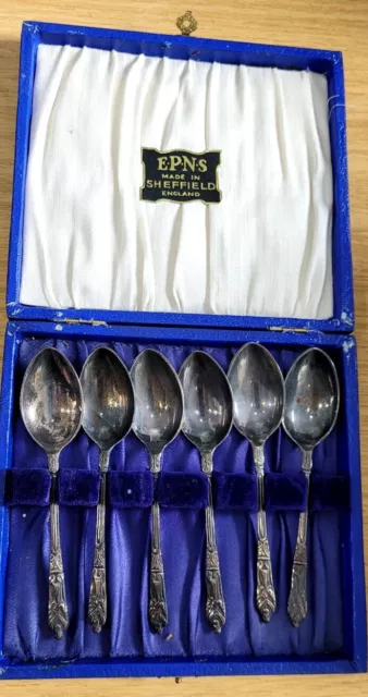 Vintage EPNS Silver Plate  Sheffield Teaspoon Set of 6 in Case