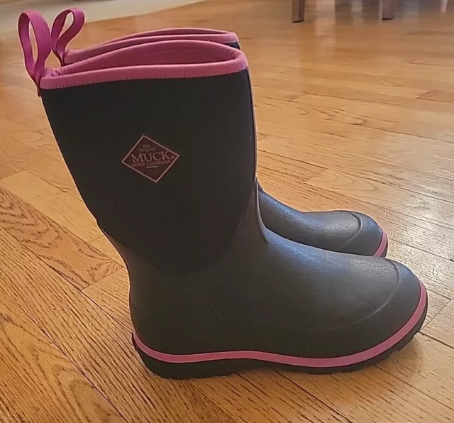 EUC The Original Muck  Element Big Kids Girls shoes  5M  Slip On  Rain/snow Boot