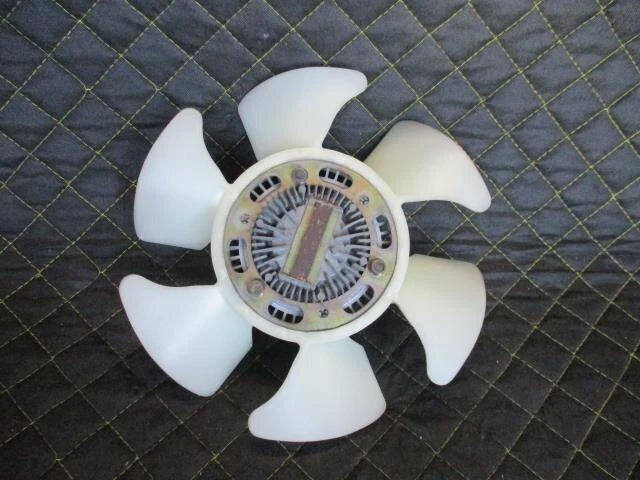 MITSUBISHI Minicab 1996 V-U41T Accoppiamento Ventilatore MD152992 [Usato] [PA78394017]