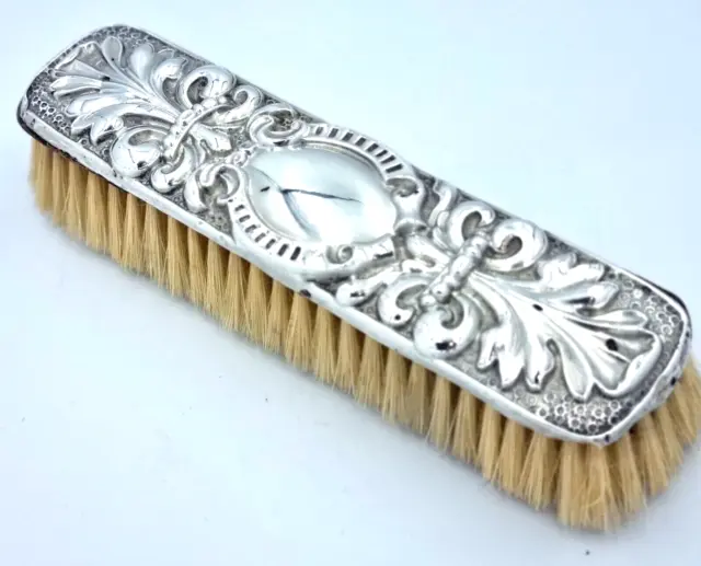 Edward VII Sterling Silver Backed Clothes Brush Hallmarked Chester 1903 wk39