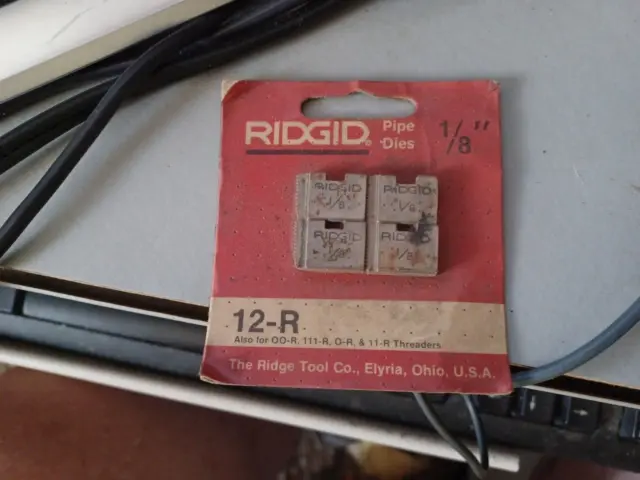 New set RIDGID 1/8" NPT 12-R PIPE THREADING DIES O-R 111-R 11-R 00-R 37810