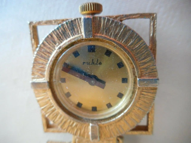 DDR Ruhla Damen Kettenuhr Umhängeuhr Goldfarben 70er Jahre Vintage