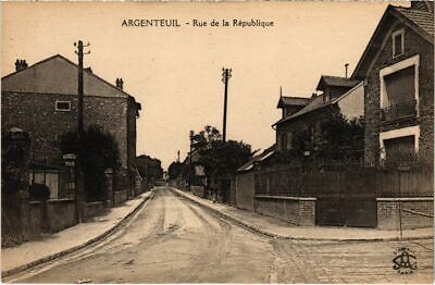 CPA Argenteuil-rue de la republique (107772)