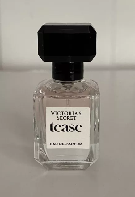 1 Victoria's Secret Tease Perfume Eau De Parfum Spray .25 Fl Oz Mini Size