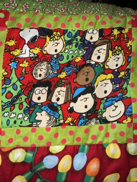 Peanuts Charlie Brown And Gang Christmas Carol Quilt