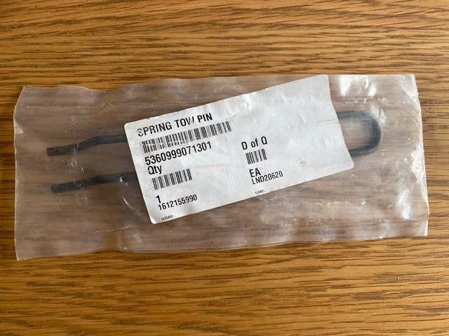RRC6682 Land Rover Defender Wolf Spring For Tow Pintle Front Bumper