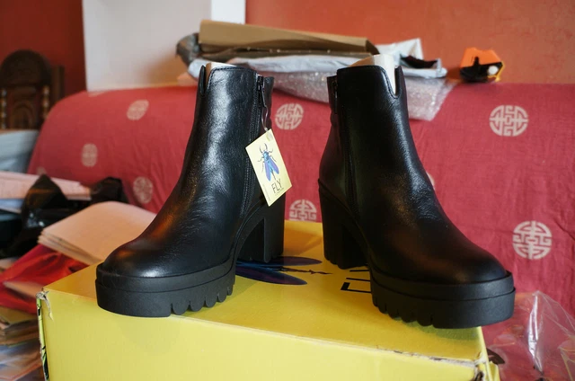 Bottines Fly London Yama En Cuir Suédé Noir - Pointure 3 à 8 - Semelle Caoutchouc Plat - Neuf Avec Boîte