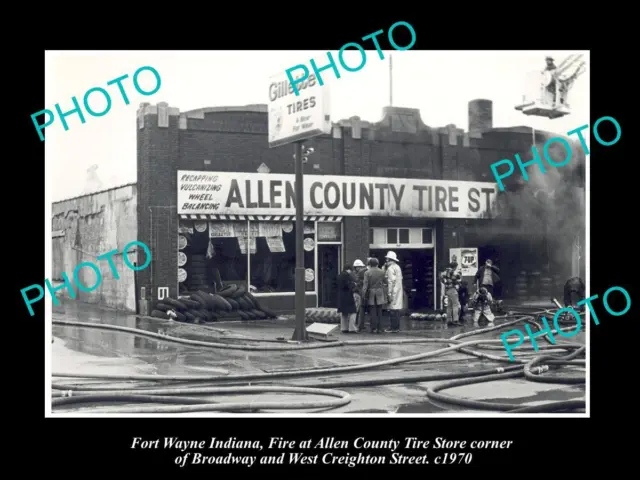 OLD LARGE HISTORIC PHOTO OF FORT WAYNE INDIANA THE COUNTY TIRE STORE FIRE c1970